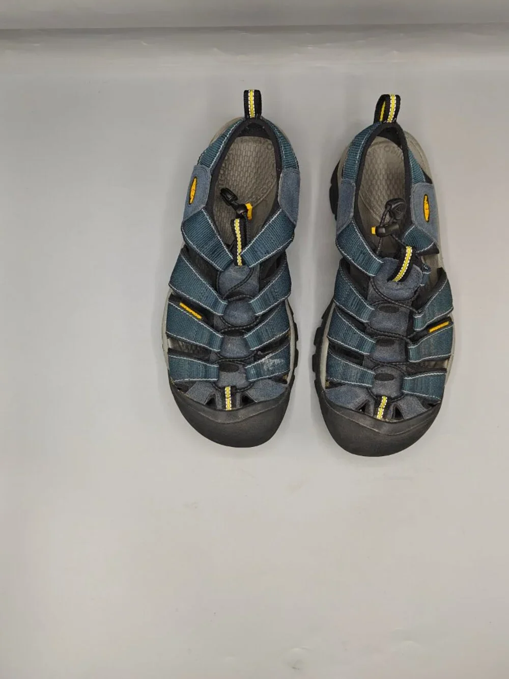 Keen Newport H2 Waterproof Shoes Sandals Men's  Sz 9 Navy Blue Pre-Owned